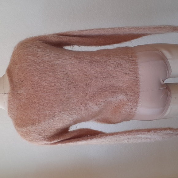 EUC- Kaelen Genuine Mohair Cardigan - Picture 5 of 16